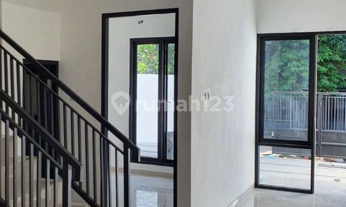 Dijual Rumah Baru Nirwana Eksekutif Surabaya