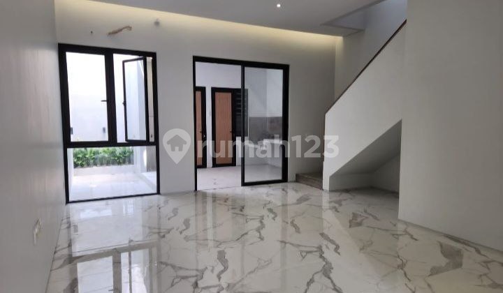 Rumah Gress Rungkut Mapan Tengah Surabaya Dekat Masjid 2