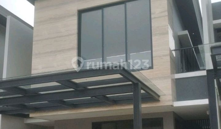 Ready-to-Occupy House Near Toll Road and Hospital in Discovery Alton.