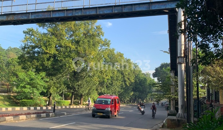 Rumah di Hitung Tanah Depan Universitas Pancasila