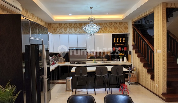 Rumah Mewah, Baru, Asri dan Nyaman @ Kebayoran Essence, Bintaro Jaya 2