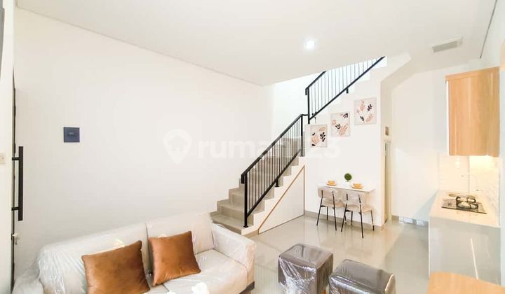 A Nice House IN Garry Village Cluster, Pesanggrahan, South Jakarta