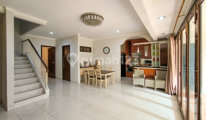 Rumah Murah Dekat Taman Discovery Bintaro