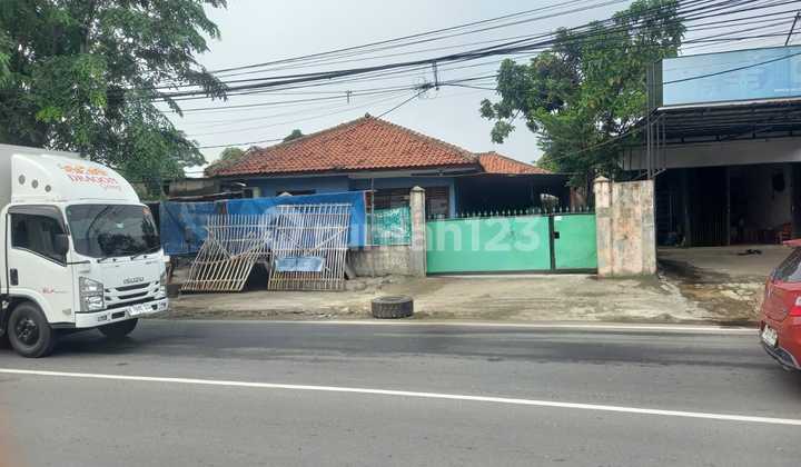 Nice House on Jl KH Hasyim Ashari Cipondoh Tangerang