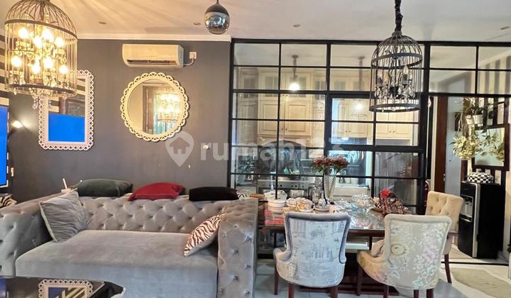 Ready-to-Occupy House in the Premier Bintaro Area 2