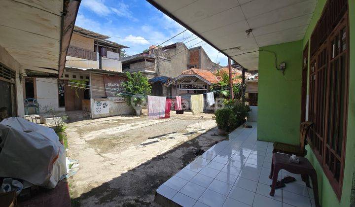 Rumah Tua Di Pinggir Jalan Kebagusan Jakarta Selatan 2