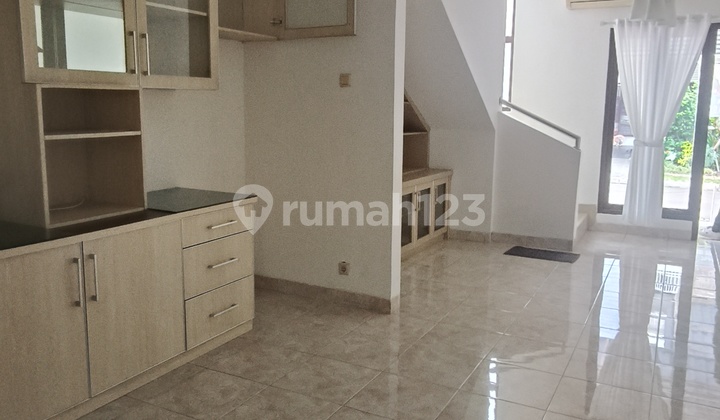 Rumah murah di Emerald Bintaro sektor 9 Tangerang selatan 2