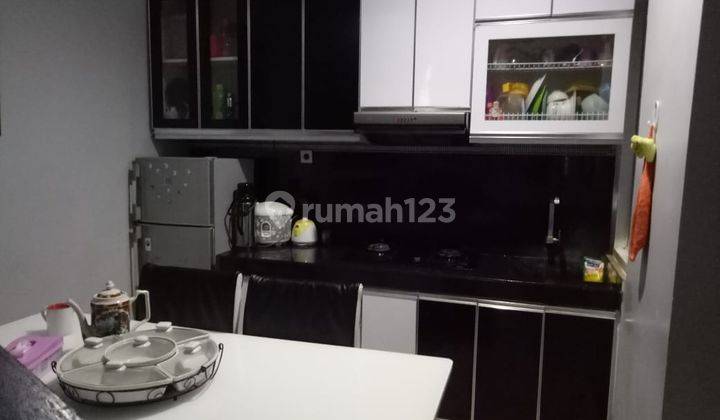 Rumah 3 Lantai Bagus Furnished SHM di Buana Taman Sari Klari 1