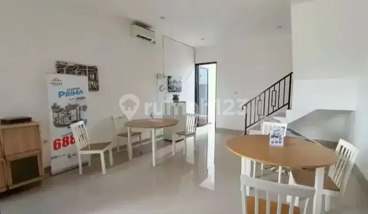 Ruko Siap Huni 2 Lantai Harga Terjangkau Siap Untuk Usaha 3