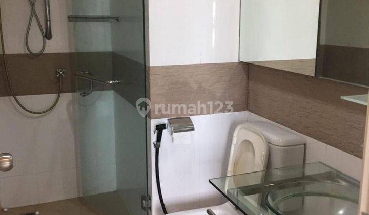 Disewakan Murah Apartemen PALADIAN PARK, 156m2, Full Furnish, Kelapa Gading 1