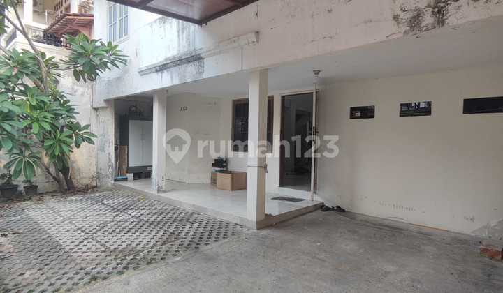 Dijual Cepat Rumah 2 Lt, 9x15 m, Row jalan 2 mbl, Bcs, Kelapa Gading 2