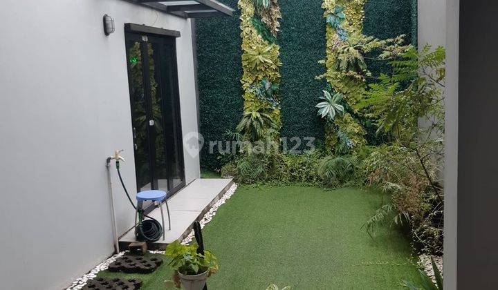 Rumah 2 Lantai di Jl. Lombok, Komplek Bea Cukai, Jakarta Utara 2