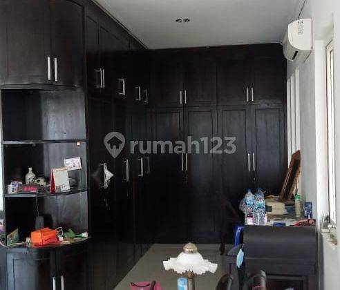 Dijual Cepat Rumah 3 Lt, Hook, Semi Furnish, Bagus, Kelapa Gading 2