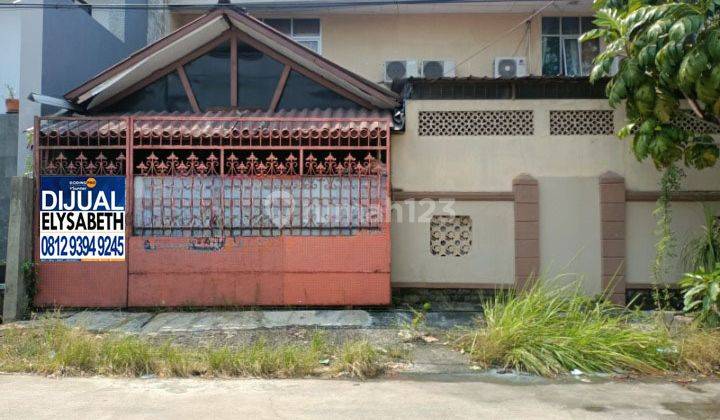 Dijual Cepatt Rumah Bagus Hoek, Sunter Agung 1