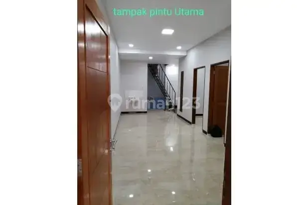 Disewakan Rumah Bagus, Baru Renov 1