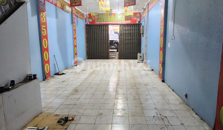 For Sale: Fast Sale 3.5-Story Shop House, On Main Road, Main Street 2