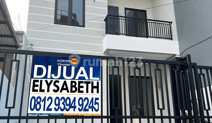 Dijual Rumah Baru Renovasi, 2 Lantai, Jalanan 2 Mobil, Harga Ok