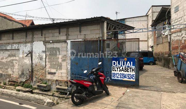 Dijual Cepat Tanah 828 M², Sudah Conblock, Row Jalan 2 Mobil 1