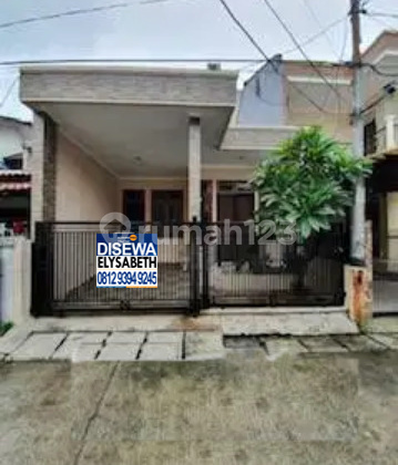 Disewakan Rumah Bagus 1,5 Lt, Row 2 mobil, Kelapa Gading