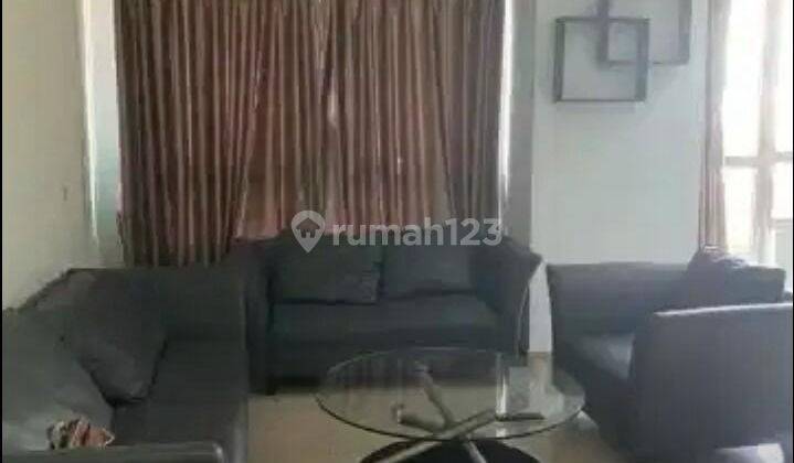 Disewakan Apt Paladian Park, 156 M2, 3 BR Full Furnished, Kelapa Gading 1