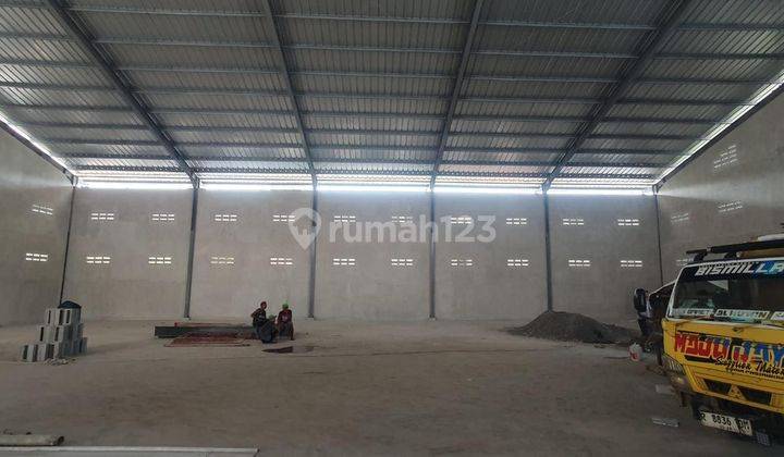 Disewakan Gudang Baru, 850m2, Lokasi Strategis, Muat Kontainer, Bekasi 2