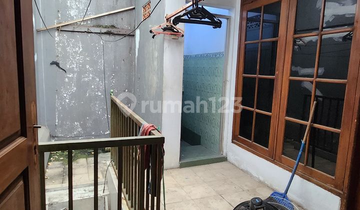 For Rent: Standard 1.5-Story House, Suitable for Business, Strategic Location, Fits 2 Cars in a Row, BCS. 2