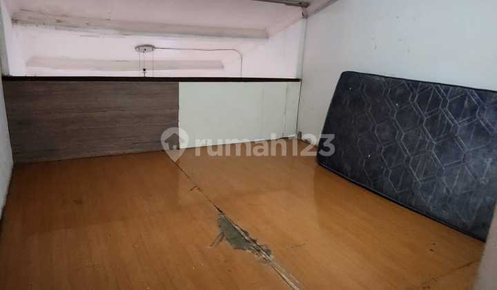 DISEWAKAN Rumah 1,5 Lt, Rapi, Strategis, Row 2 mbl, Kelapa Gading DISEWAKAN Rumah 1,5 Lt, Rapi, Strategis, Row 2 mbl, Kelapa Gading