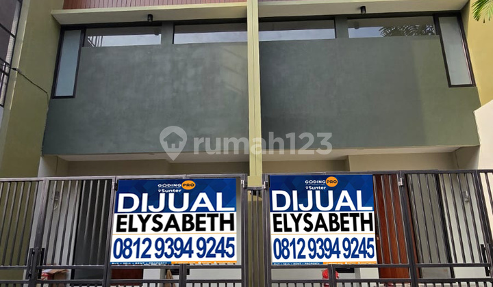 Dijual Rumah Baru, 3 LT, Ada 3 Unit, Bebas Banjir, Row Jalan 2 Mobil, Bcs Kelapa Gading