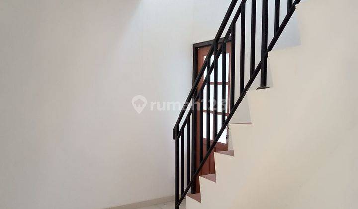 Jual rumah murah design modern di kampung rambutan Jakarta timur 3