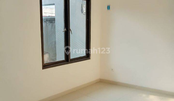 Jual rumah murah design modern di kampung rambutan Jakarta timur 10