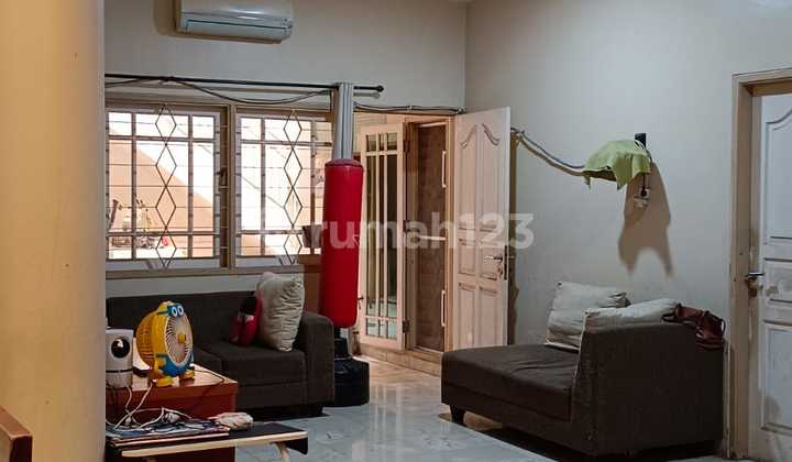 Dijual Rumah Luas dan Bagus di Kav Dki Jakarta Barat 2