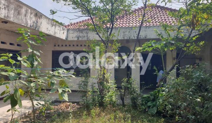 Rumah Hitung tanah di Menteng