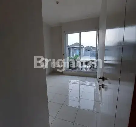 Rumah Cluster Azalea Gading Serpong Strategis 1