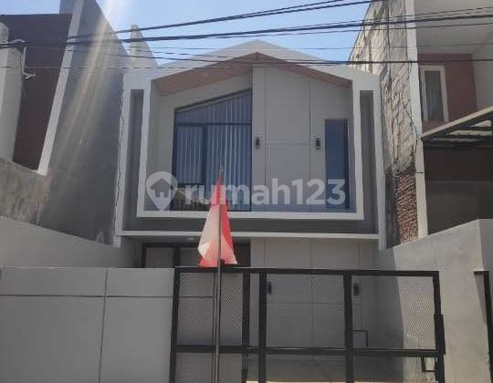 RUMAH MULYOSARI SURABAYA FULL FURNISHED 10 MENIT KE KAMPUS ITS, UNAIR