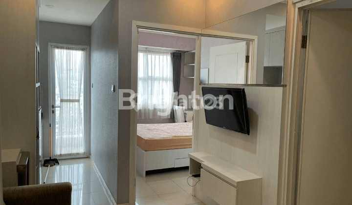 APARTEMEN PARAHYANGAN RESIDENCE, LT 28, SIAP HUNI, VERY FULL FURNISHED 1