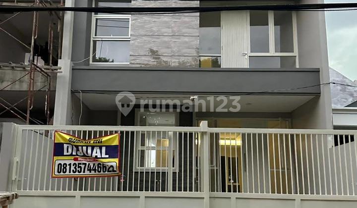 Rumah Baru Manyar Tirtoyoso 2 Lantai Row Jalan Kembar Surabaya