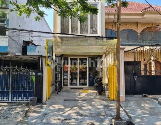 Kutai Surabaya 2 1/4 Floor Shop House, Full Deck/Corner, Semi-Furnished, Negotiable