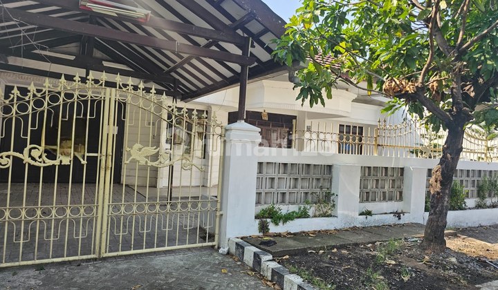 Rumah 1 LT Baruk Rungkut Merr Dkt Upn Nirwana Eksekutif Juanda Surbaya Rumah 1 LT Baruk Rungkut Merr Dkt Upn Nirwana Eksekutif Juanda Surbaya