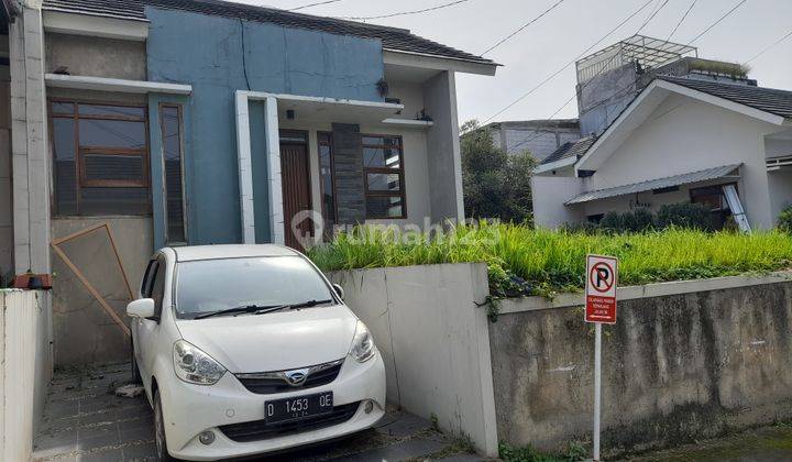 Dijual rumah minimalis di Sariwangi Village  1