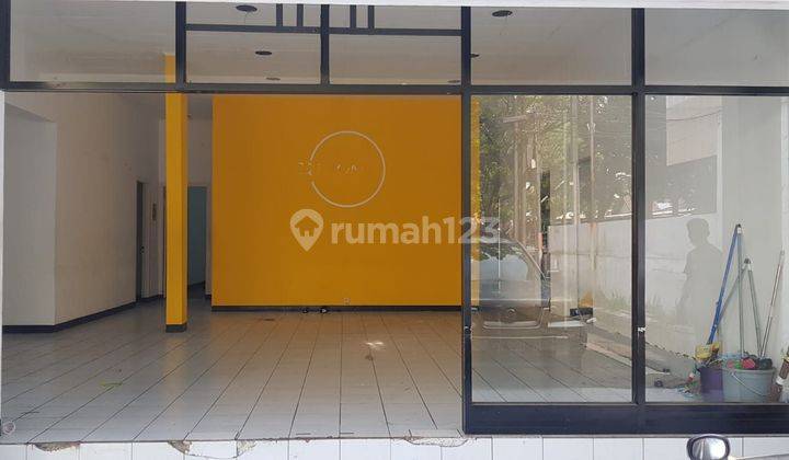 Disewa Ruang Usaha di Mainroad Gatot Subroto 2