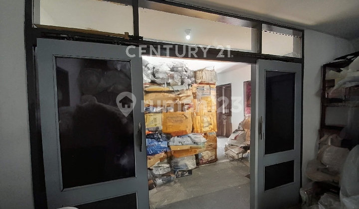 Rumah Asri di Jl Cancer Sayap Turangga Dekat Mall Tsm 2