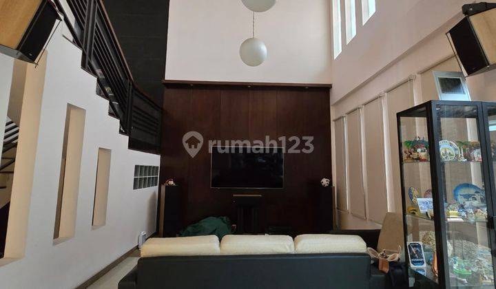 Rumah Cantik Minimalis Di Pusat Kota Sayap Pajajaran Full Furnished 2