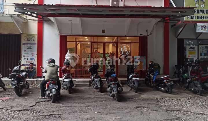 Quick Sale Braja Mustika Cilendek Bogor Shop House, Good Condition Ready to Use, City Center.