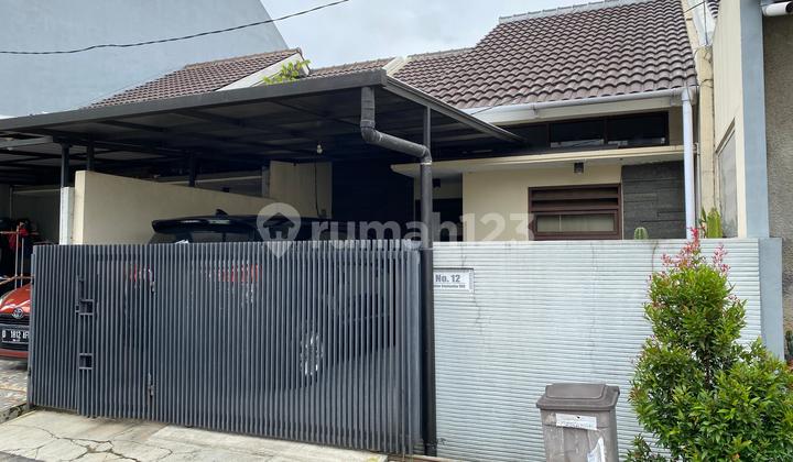 Rumah Minimalis Asri di Bumi Adipura Cempaka Bandung