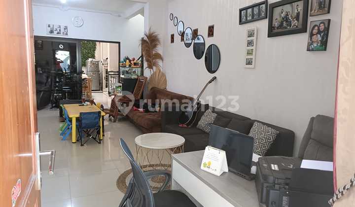 Rumah 2 Lantai Siap Huni di Bandung Timur