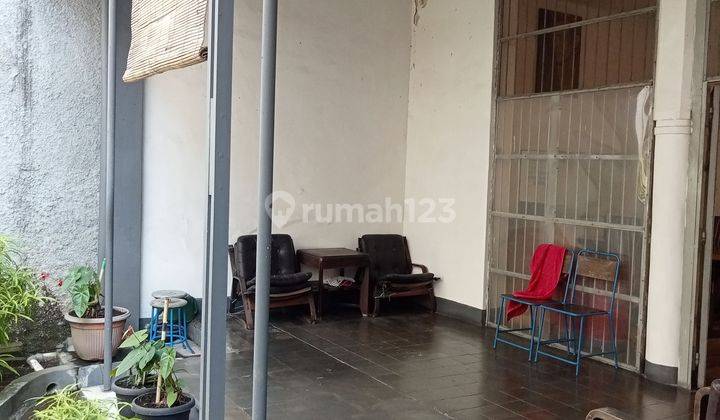 Rumah klasik 2 lantai Mainroad Kebonjati bandung  1