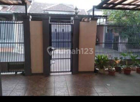 Rumah bagus di Taman Cibaduyut indah  1