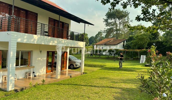 Well-Maintained Villa House Near Tea Plantation and Hot Springs in Bandung