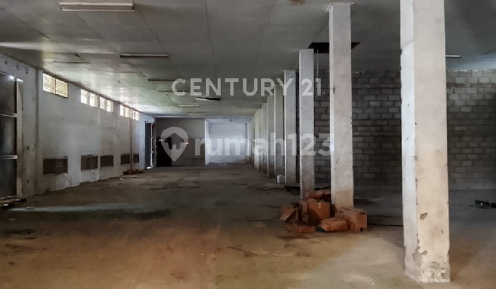 Gudang Siap Pakai Mainroad Terusan Kiaracondong Bandung