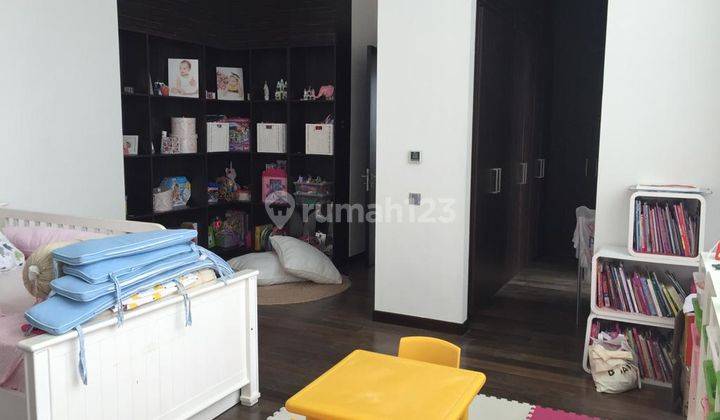 Disewakan Kemang Village Apartemen Tower Bloomington Penthouse Private Lift  7